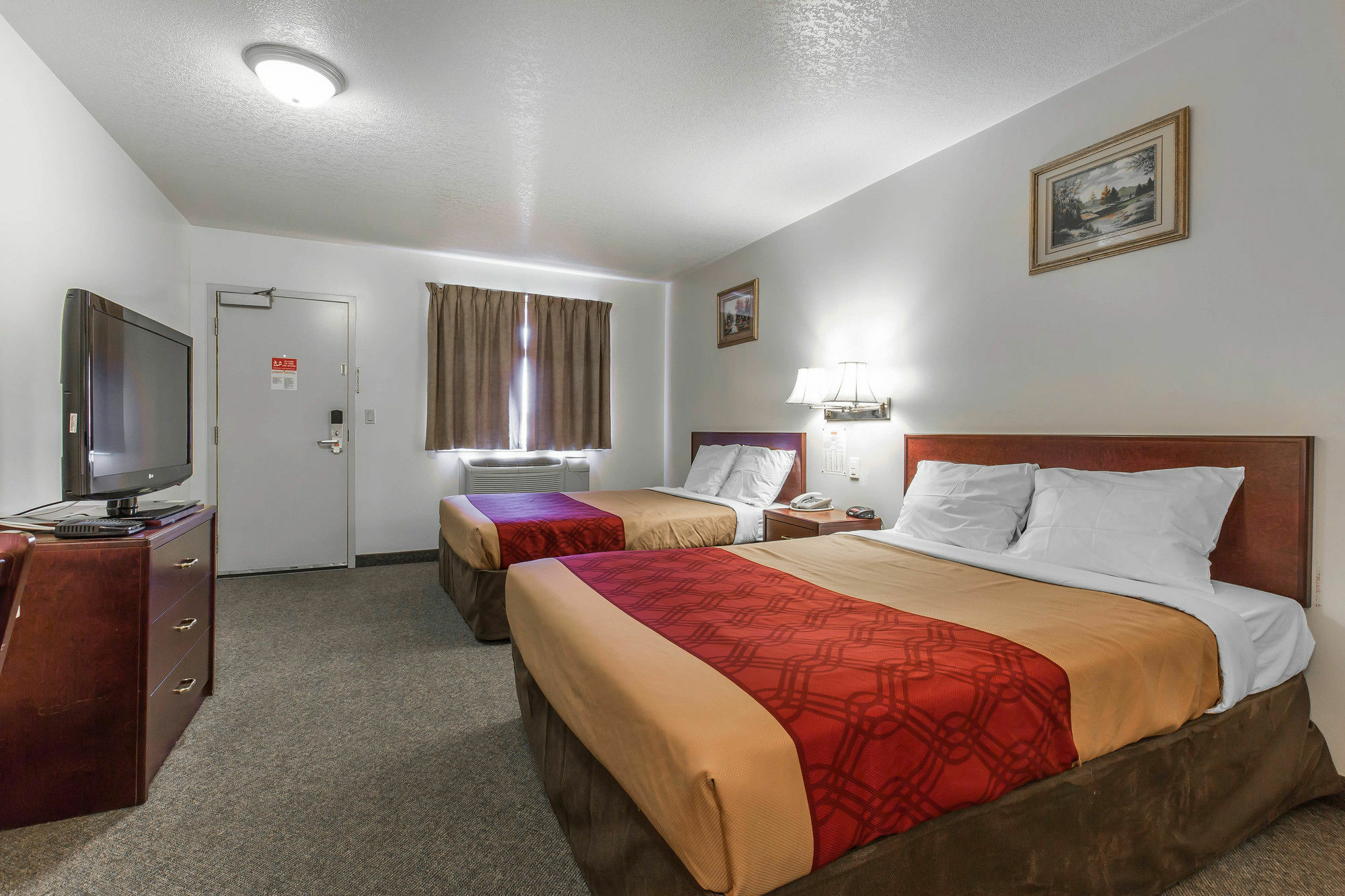 Hotel Empire & Penhold